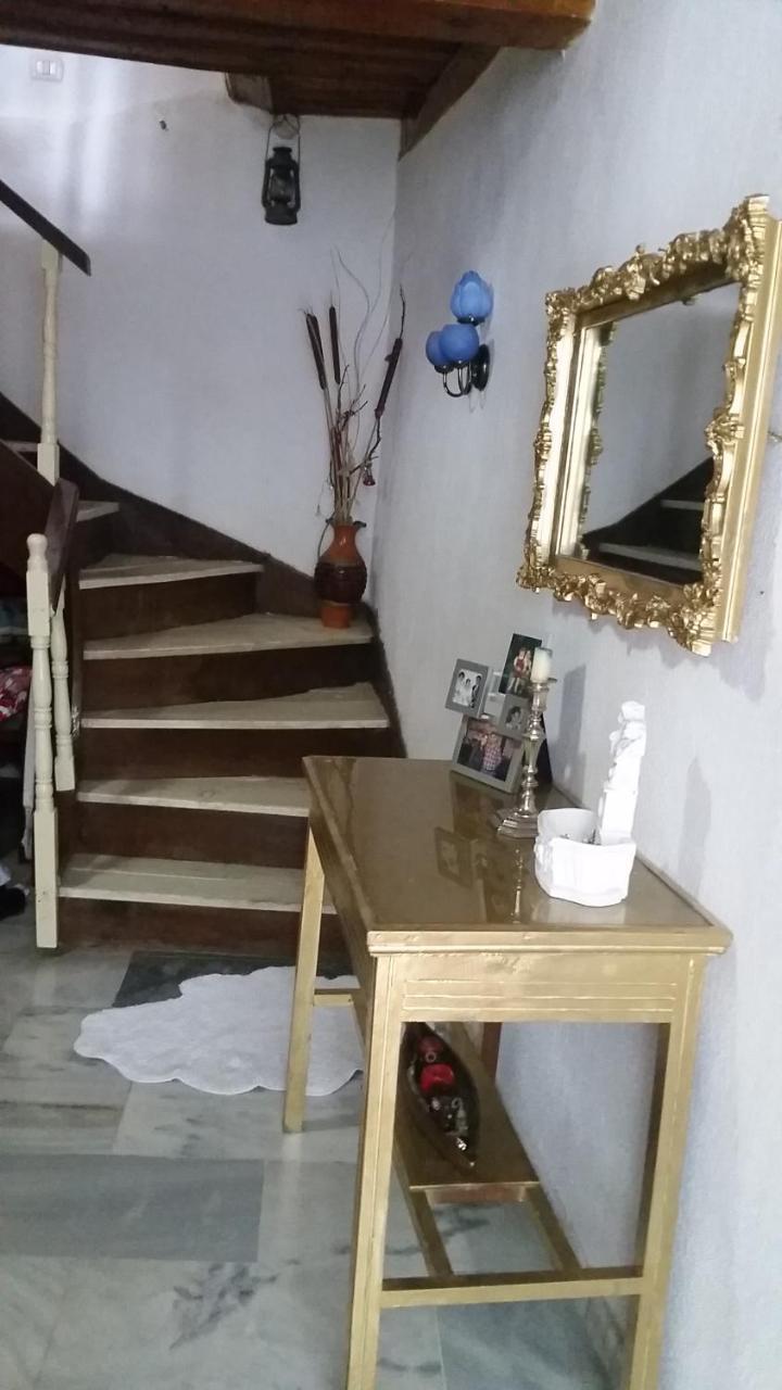 Vrenjo Guesthouse Gjirokastër Exteriér fotografie